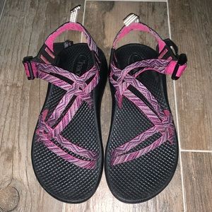 Kid’s pink and purple Chacos size 3